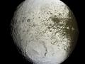 9 Austos 2009 : Satrn'n Uydusu Iapetus: Boyal Uydu