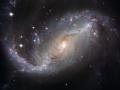 13 Mays 2012 : Hubble'dan ubuklu Sarmal Gkada NGC 1672
