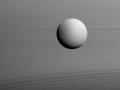 24 Austos 2015 : Dione, Rings, Shadows, Saturn