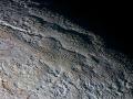 25 Eyll 2015 : Pluto's Snakeskin Terrain