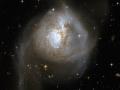 6 Mayıs 2008 : NGC 3256'da Gökadalar Carpışıyor