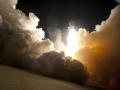 9 Şubat 2010 : Uzay Mekiği Endeavour'un Gece Kalkışı