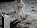 1 Nisan 2010 : Ay'daki Su İçin Kanıtlar Birikiyor